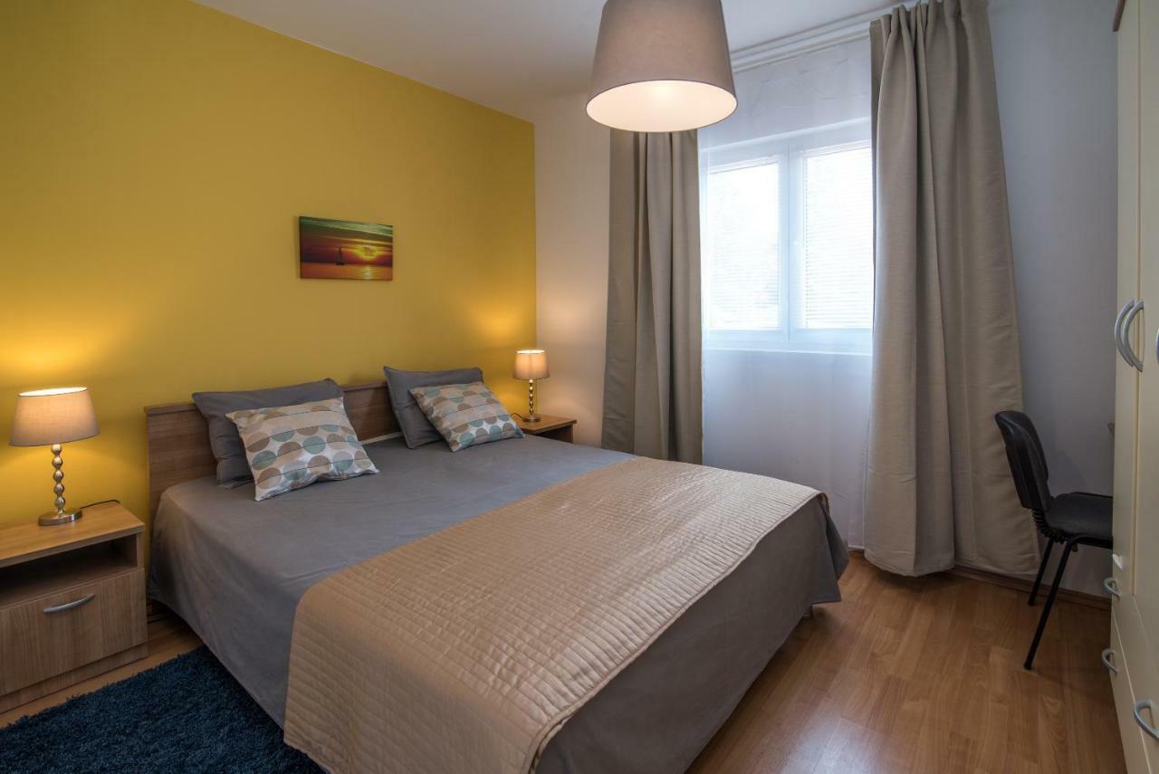 Apartments Sanjin Корнич Экстерьер фото
